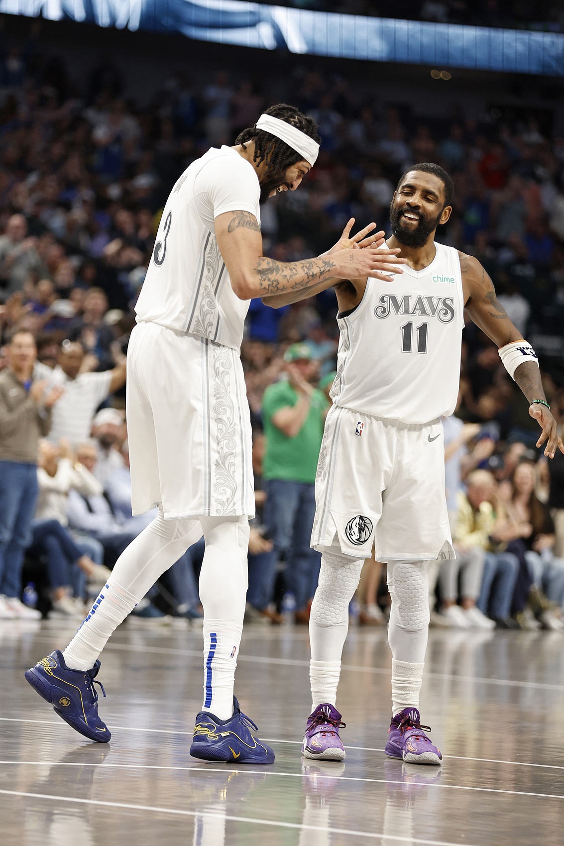 世界杯直播下载-真就只打了一场...浓眉和欧文组合仅同时在场打了25分钟