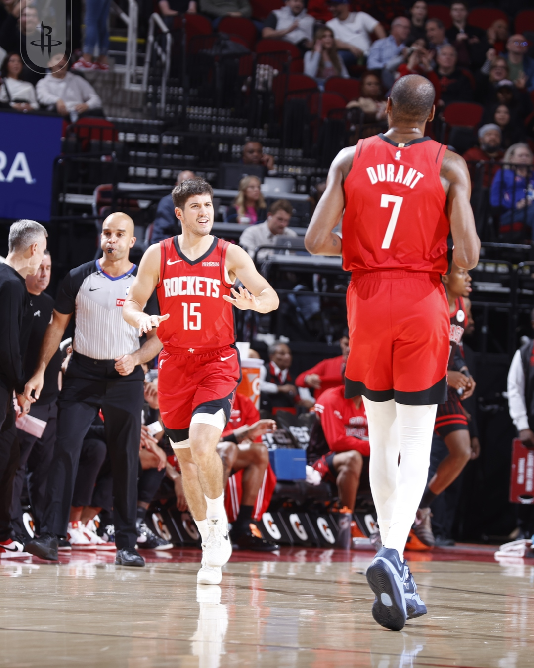 世界杯手机直播-杜兰特28+10火箭战胜公牛结束3连败，申京23+7+11汤普森23分