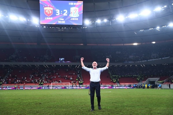 世界杯直播下载-缺中锋的海港，跟少边锋的申花，哪一个更强？