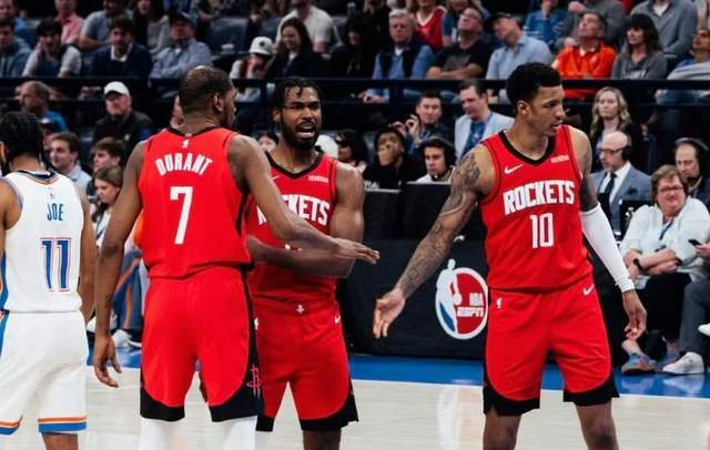 世界杯直播下载-4场没进三分，火箭锋线不值得续约 谢泼德12次出手9分 只能当替补